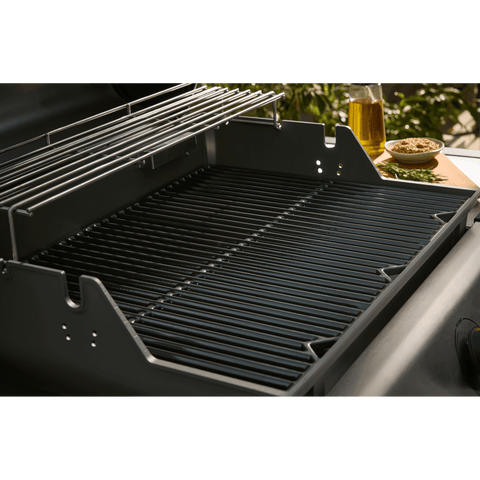 Vermont Castings 3-Burner Propane BBQ with TempASSURED Technology™